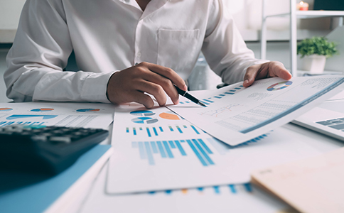 代理記賬服務(wù)費標準是多少？